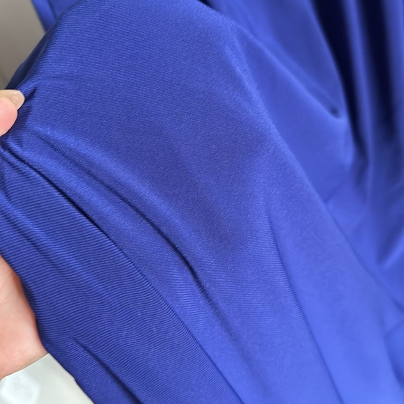 Off the shoulder gown - Picture 3 of 5